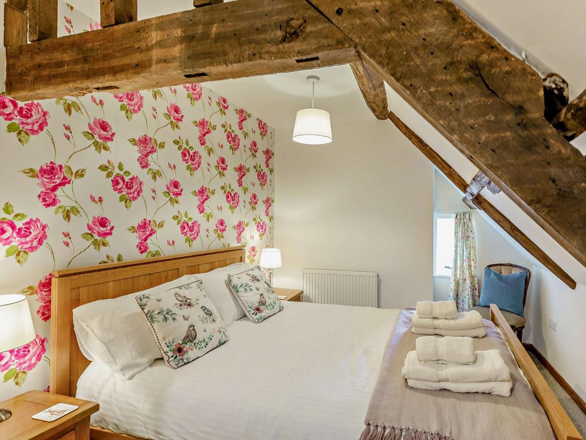 9 Bed In Hay-On-Wye 73069 Villa Painscastle Exterior photo